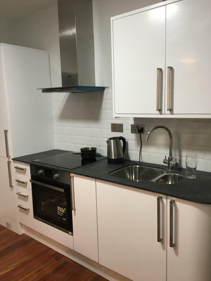 Tapestry Apartment London Bagian luar foto