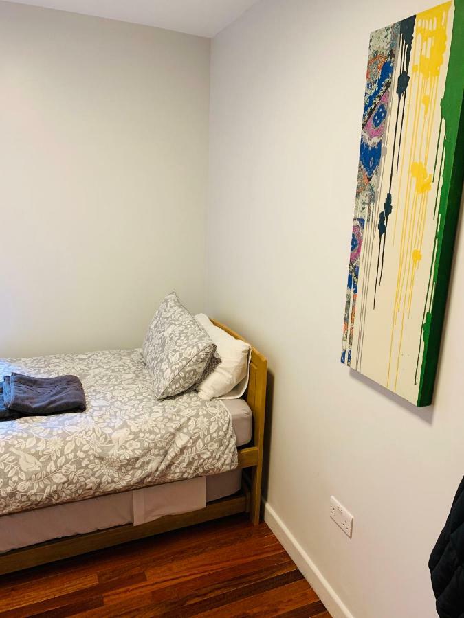 Tapestry Apartment London Bagian luar foto