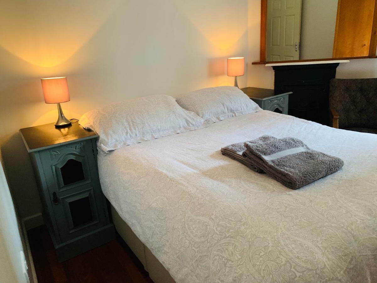 Tapestry Apartment London Bagian luar foto